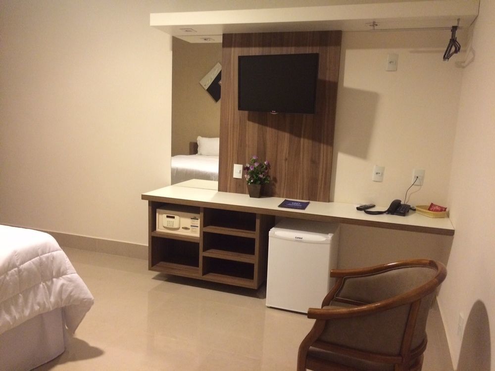 Business Park Hotel Hortolandia Bagian luar foto